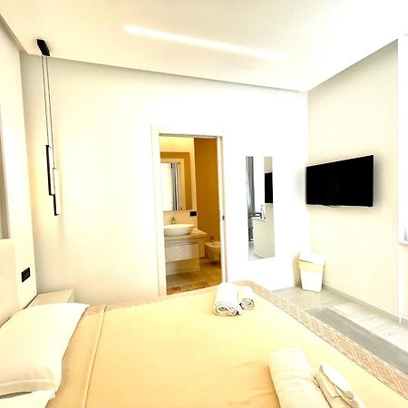 Magenta Rooms Olbia Extérieur photo